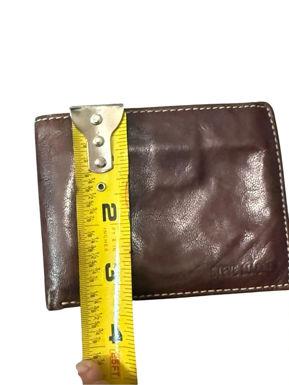Steve Madden Brown Leather Card & Key Holder with Contrast Stitching